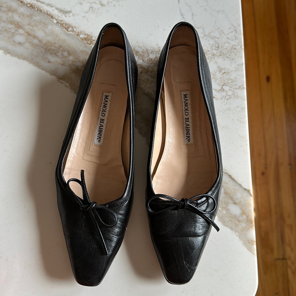 Manolo Blahnik Black Leather Flats